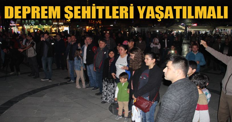 Düzce depreminde hayatını kaybedenler anıldı