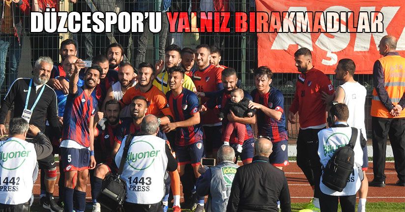 Tribünler Şenlendi