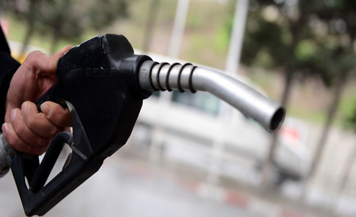 Benzine 15 kuruşluk zam!