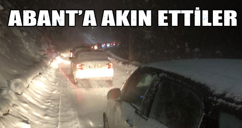 Kar yağışı Abant Tabiat Parkı yolunda trafiği etkiledi