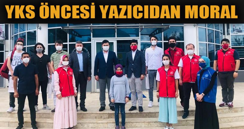 Gençlik Hizmetleri Genel Müdürü, YKS'ye hazırlanan gençleri ziyaret etti