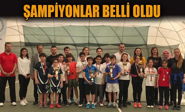 Küçükler Tenis Müsabakaları Yapıldı