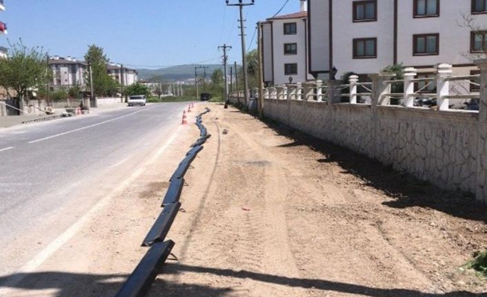 Kaldırım düzenlemeleri başladı