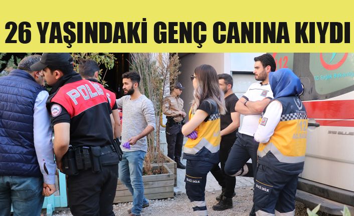 Üç Mektup Bırakarak İntihar Etti