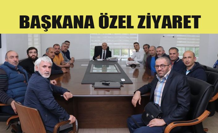 Başkan Özlü’ye Engelliler Haftasında anlamlı ziyaret