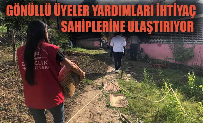 Gençlik Merkezi Ramazan Paketi Dağıtıyor