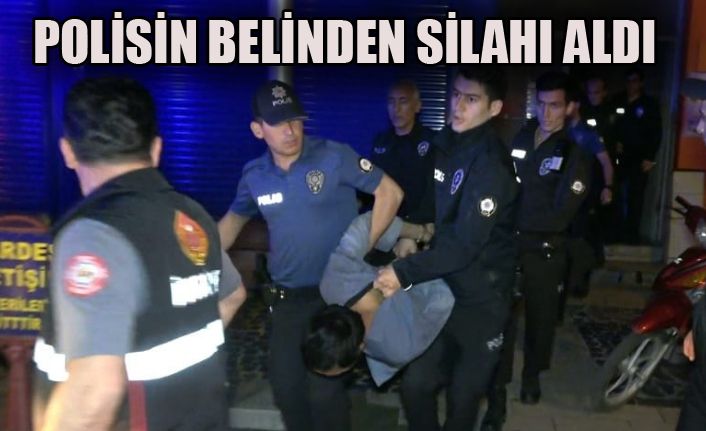 Bu kez arkadaşlarına saldırdı