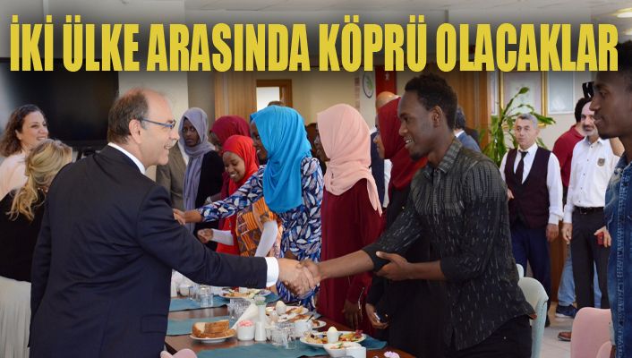 Rahmi Er, Ruandalı öğrencilerle buluştu
