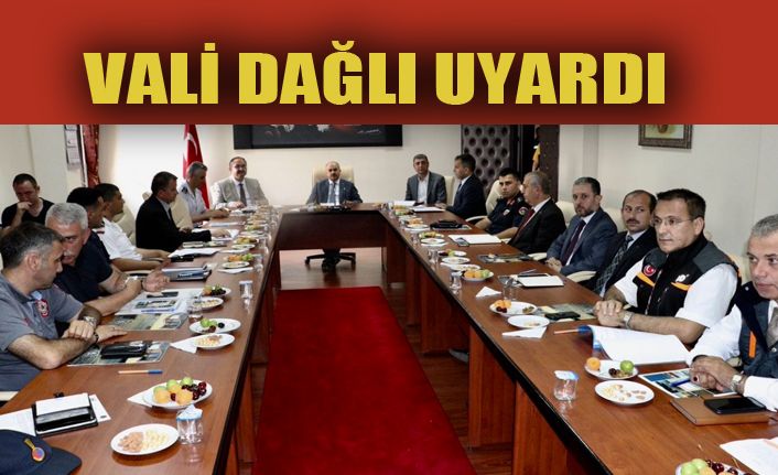 Boğulmaların önüne geçmek için toplandılar
