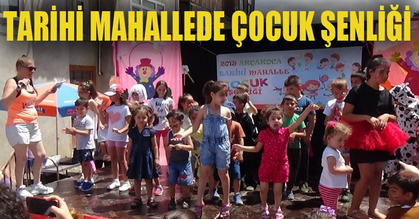 Çocukların yarışmasından renkli görüntüler oluştu