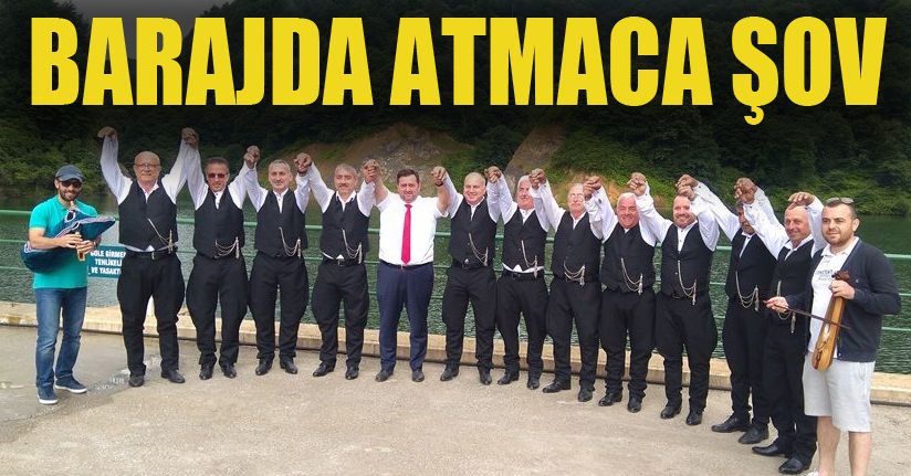 Sarıyayla Barajında Tulum Ve Kemençe Resitali