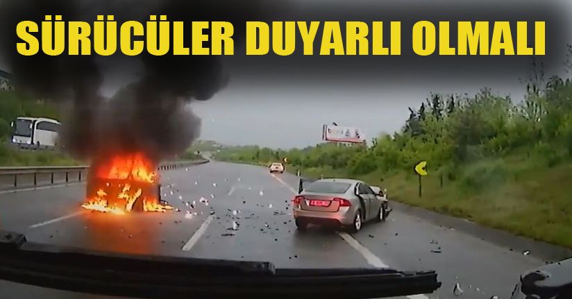 Trafikte yangına giden itfaiyenin yolda yaşadıkları araç kamerasına yansıdı