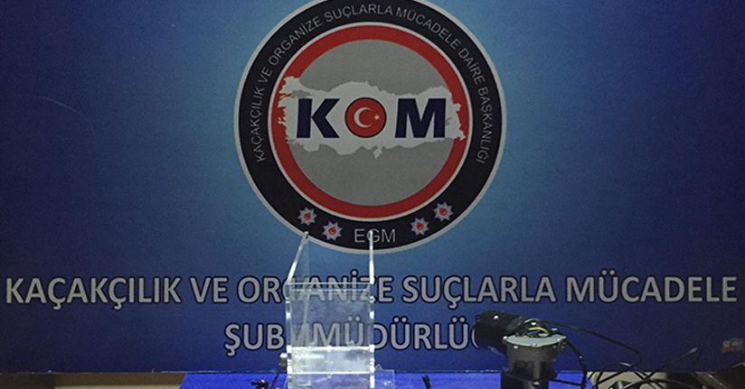 Kaçak tütün operasyonu: 2 gözaltı