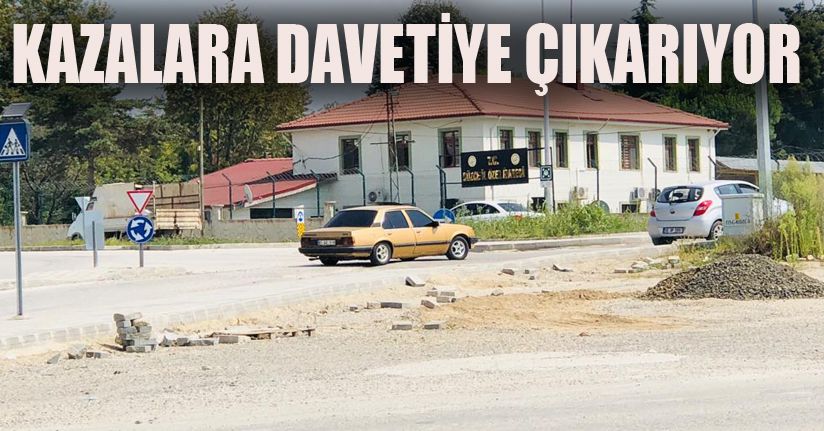 Bu yol çözüm bekliyor