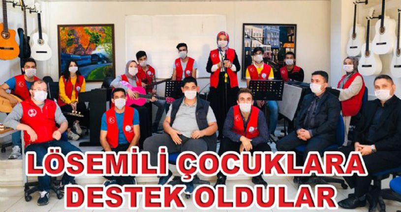 Kahramanların maskesi olur