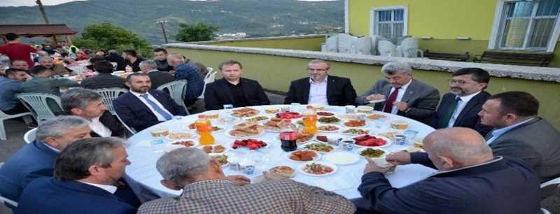 Yığılca Belediyesi mahalle iftarlarına devam ediyor
