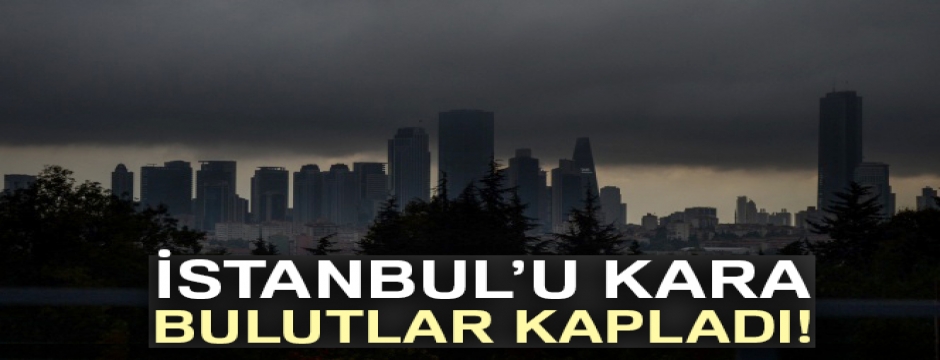 İstanbul'da gökdelenlerin üstünü bulutlar kapladı