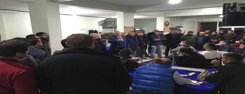 MHP'li başkan adayı Bıyık sevenleri evlere sığmadı