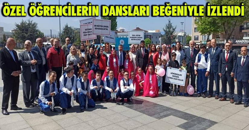 Özel öğrencilerin dansları beğeniyle izlendi