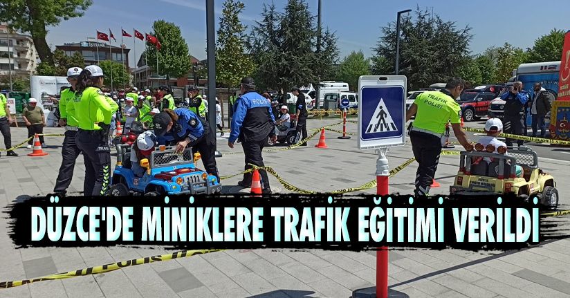 Düzce'de Miniklere Trafik Eğitimi Verildi