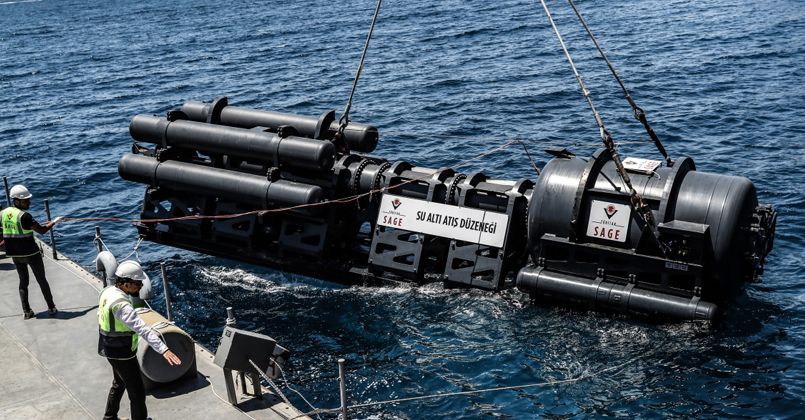 Türkiye'nin ilk denizaltı test altyapısı tesisi açıldı