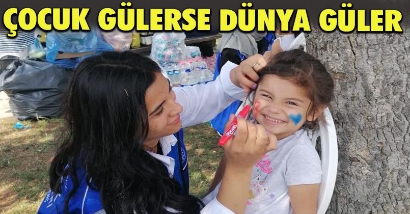 Çocuk gülerse dünya güler