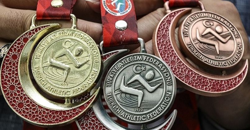 2022 yılının ilk yarısında milli sporculardan 2232 madalya!