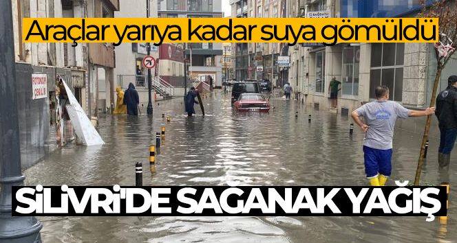 Silivri'de sağanak yağış etkili oluyor