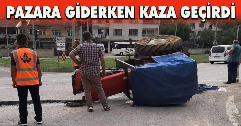 Semt pazarına giden traktör ile tır çarpıştı: 1 yaralı