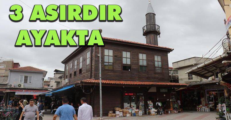 Sakarya Orta Camii, 3 asra yaklaşan tarihiyle ayakta