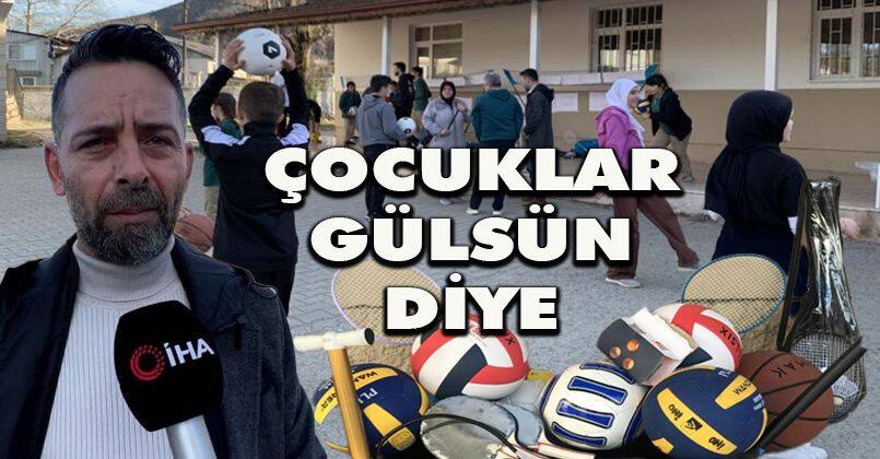 Çocukları patlak topla oynarken gördü, duyarsız kalmadı