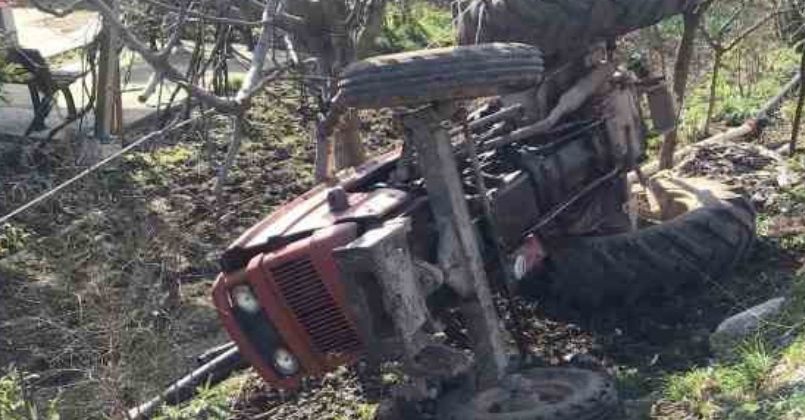 Sakarya'da traktör devrildi: 1 yaralı