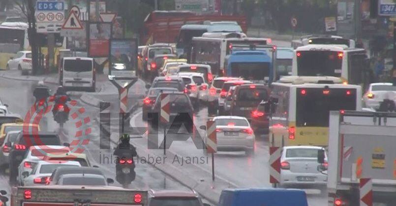 Hayır panayırında toplanan paralar deprem bölgesine gönderildi