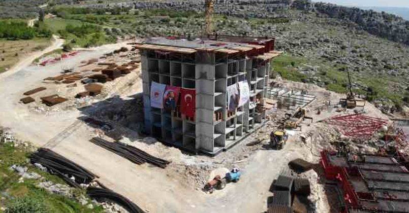 TOKİ konutlarının sırrı: Radye temel ve tünel kalıp