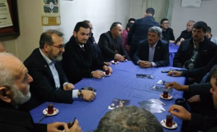 Saadet Partisi Kapı Kapı Geziyor