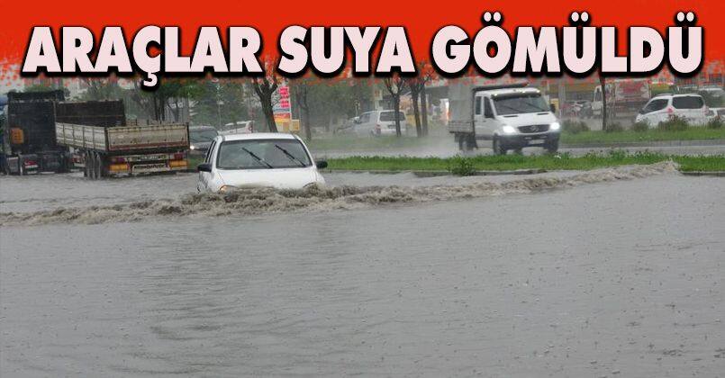 Bolu’da bazı cadde ve sokaklar göle döndü