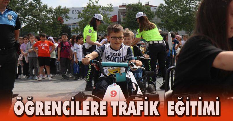 EGM’nin Mobil Trafik Eğitim Tırı Sakarya’da
