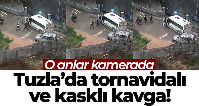 Tuzla'da tornavidalı ve kasklı kavga kamerada