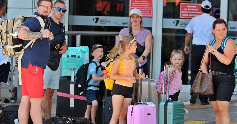 Temmuz ayında Antalya’ya 2 milyon 660 bin 420 turist geldi