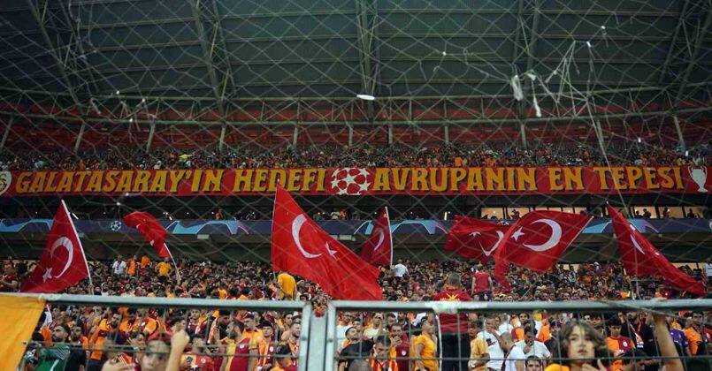 Galatasaray - Molde maçını 47 bin 845 seyirci izledi
