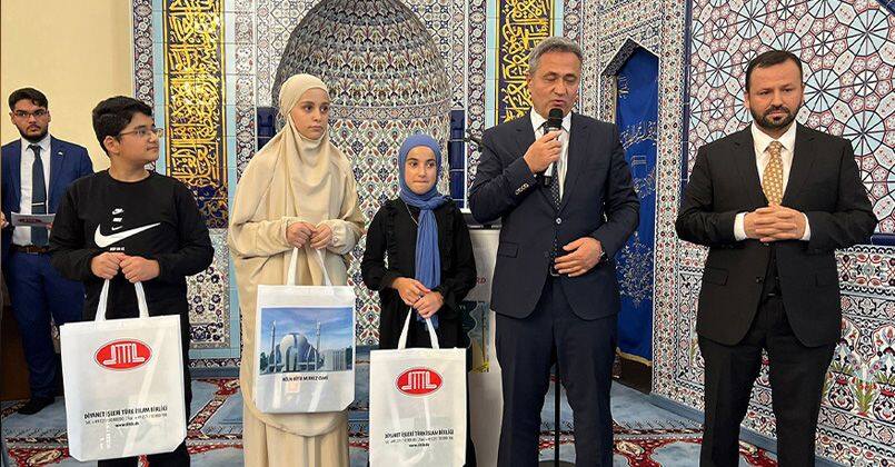 Almanya'nın ilk İmam Hatip Lisesi açıldı