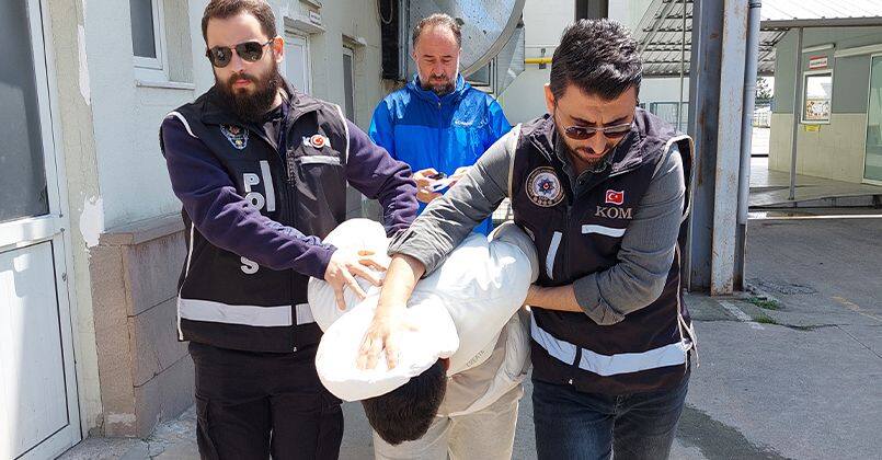 Eğlence yerinde 4 kişiyi vurdu,