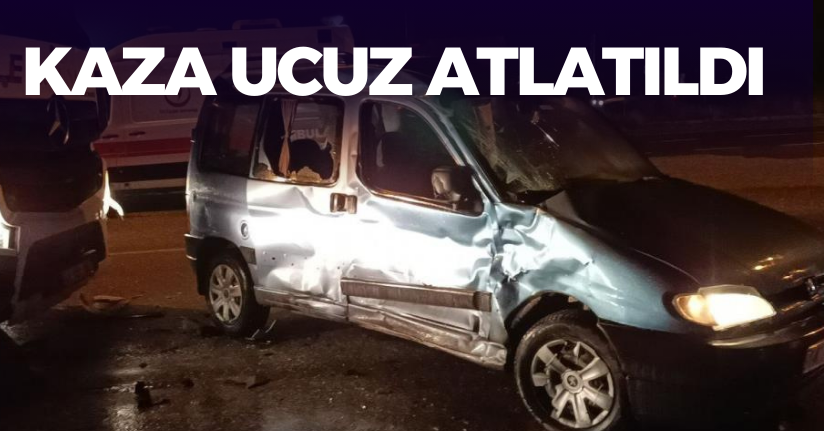 D-100 kara yolunda tır ve hafif ticari araç çarpıştı: 1 yaralı