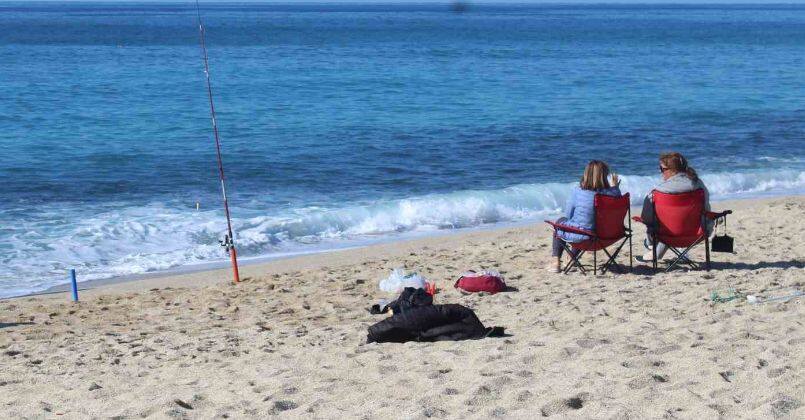 Eksi 20’den artı 20 dereceye gelen turistler Alanya’da denizden çıkmadı