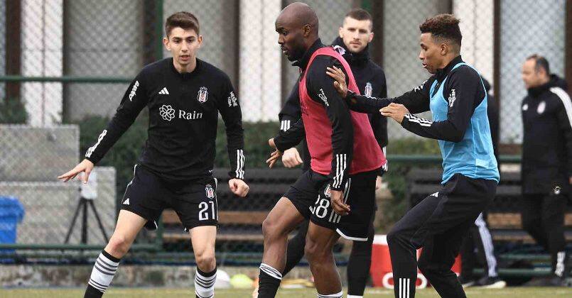 Beşiktaş’ta, Ernest Muçi ve Al-Musrati ilk antrenmanına çıktı