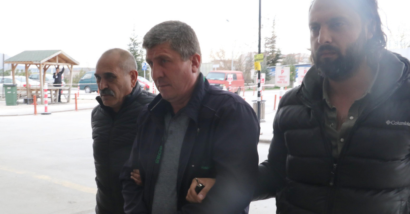 Eşini 14 bıçak darbesiyle öldüren sanığa tahrik indirimiyle 23 yıl hapis cezası