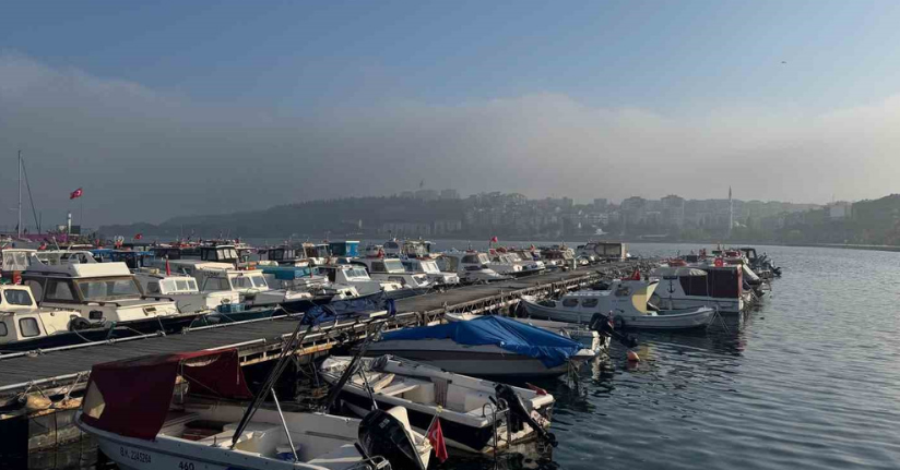 Çanakkale Boğazı sis nedeniyle transit gemi geçişlerine kapatıldı