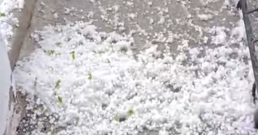 Çorum’da dolu yağışı etkili oldu: Tarlalar beyaza büründü