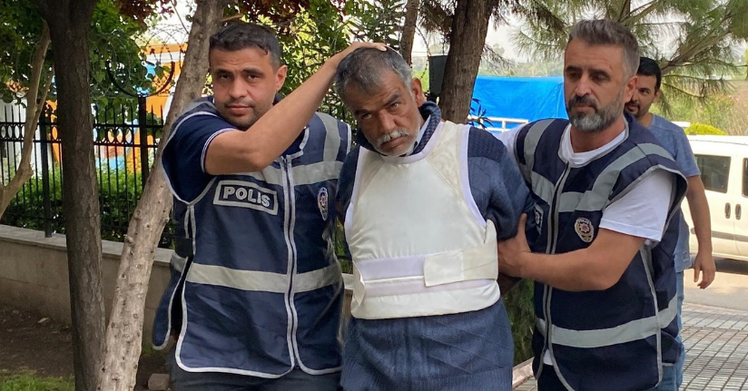 Boşanma aşamasındaki eşini öldüren şüpheli adliyede