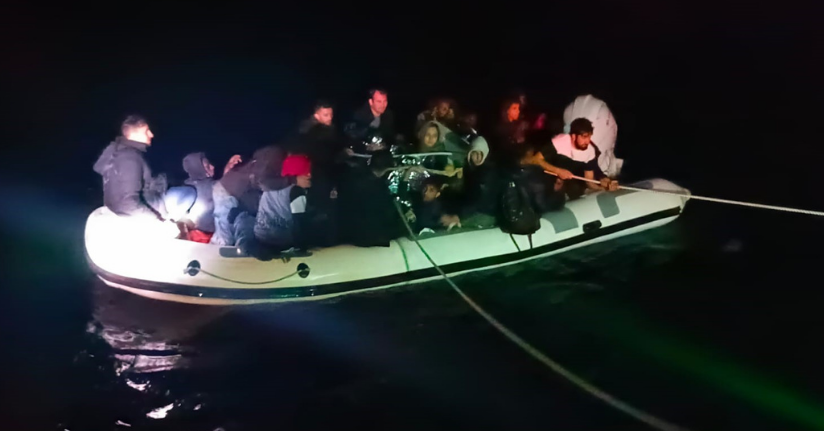 Bodrum’da 29 düzensiz göçmen kurtarıldı